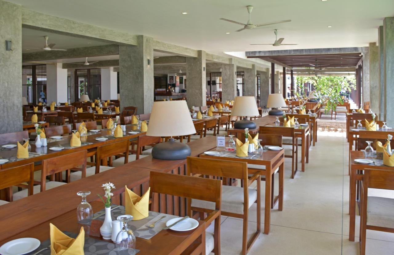 Goldi Sands 5* Negombo